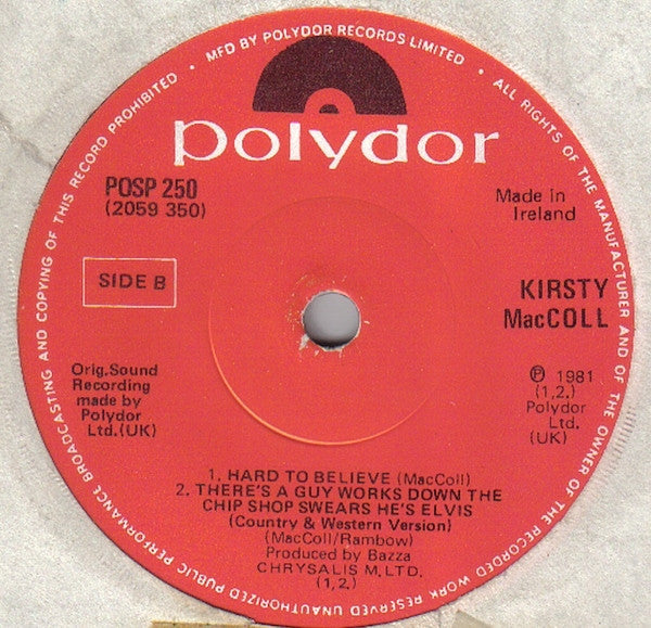 Kirsty MacColl : There's A Guy Works Down The Chip Shop Swears He's Elvis (7", Single)